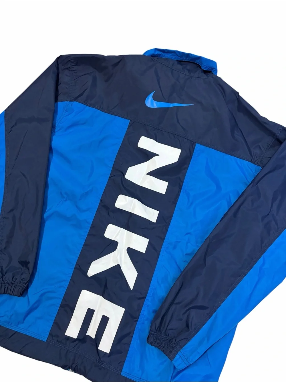Nike vtg windbreaker